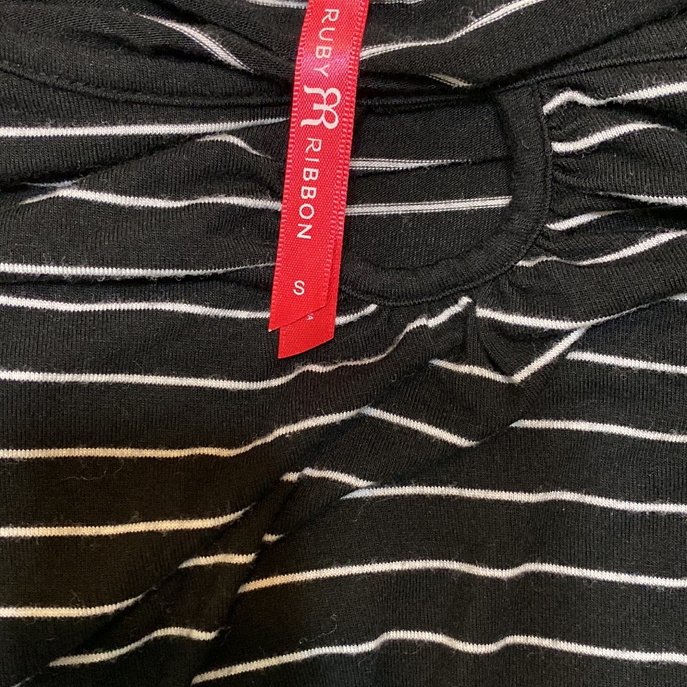Ruby Ribbon Dress - Picture 7 of 8